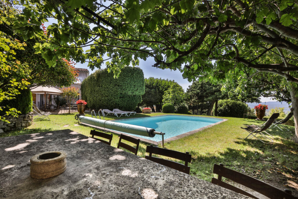 chambres d'hôtes avec piscine en Provence : Le Clos du Buis
